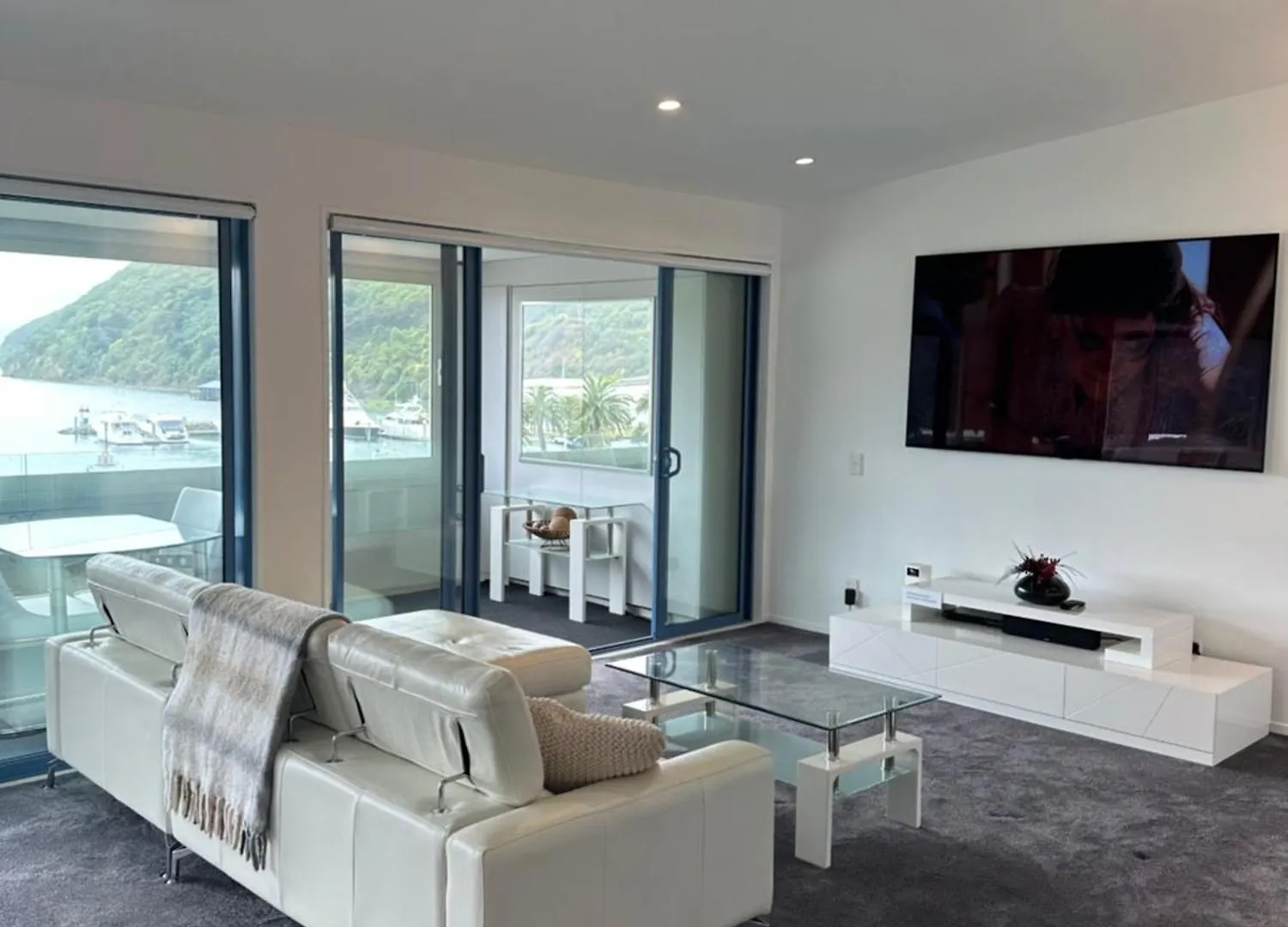 Perano Penthouse Apartment Picton
